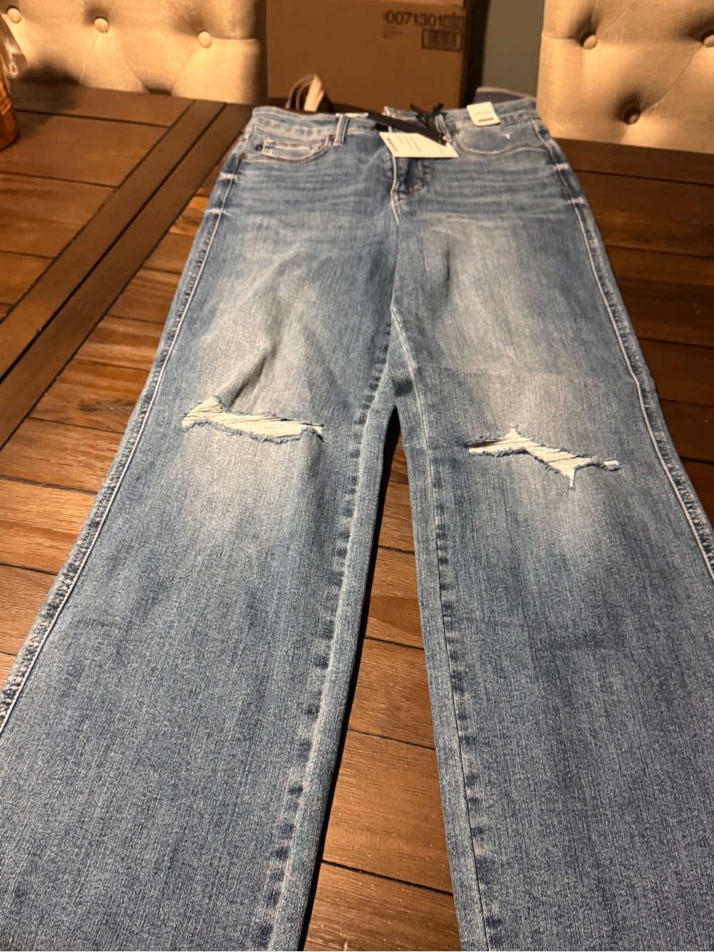 Judy Blue Light Blue Distressed Straight Leg Jeans